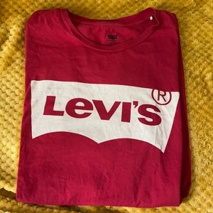 Levi’s Red T-shirt